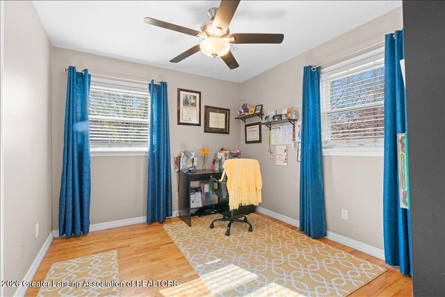 234 Chanticleer Trail, Lansing, MI 48917