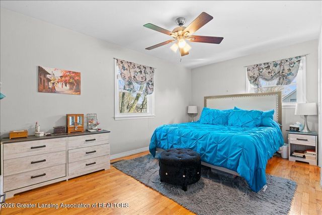 234 Chanticleer Trail, Lansing, MI 48917