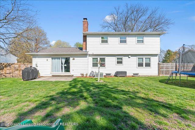 234 Chanticleer Trail, Lansing, MI 48917