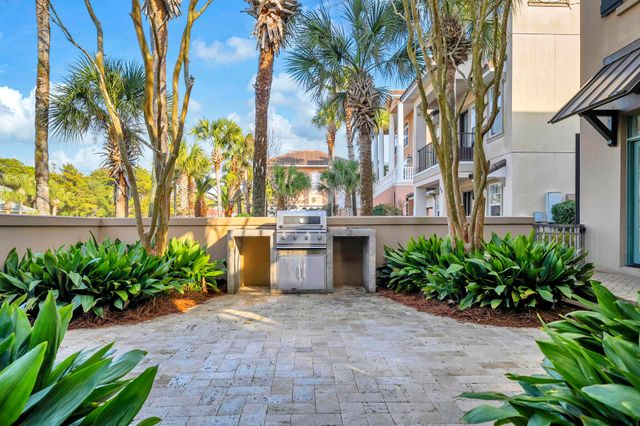 44 Tranquility Lane, Destin, FL 32541