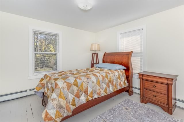 40 Lower Byrdcliffe Road, Woodstock, NY 12498