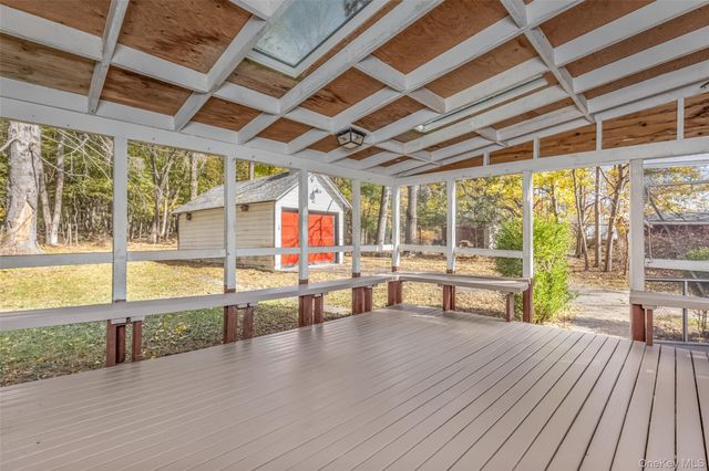 40 Lower Byrdcliffe Road, Woodstock, NY 12498