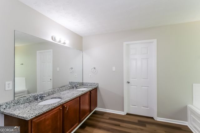 7634 Pine Gables Drive, Riverdale, GA 30296