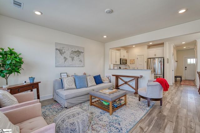 235 Dalmatian Drive, Spartanburg, SC 29307