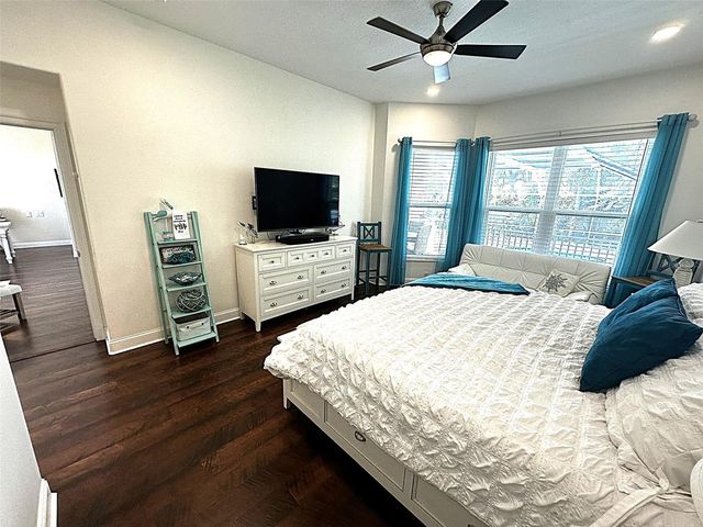 1126 2ND AVENUE S, Tierra Verde, FL 33715