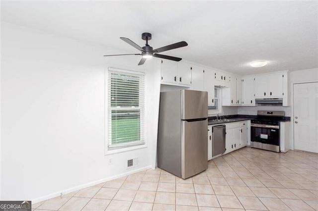 1093 Caprice Drive, Powder Springs, GA 30127