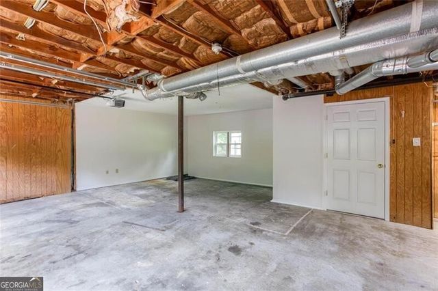 1093 Caprice Drive, Powder Springs, GA 30127