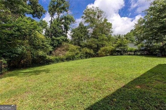 1093 Caprice Drive, Powder Springs, GA 30127