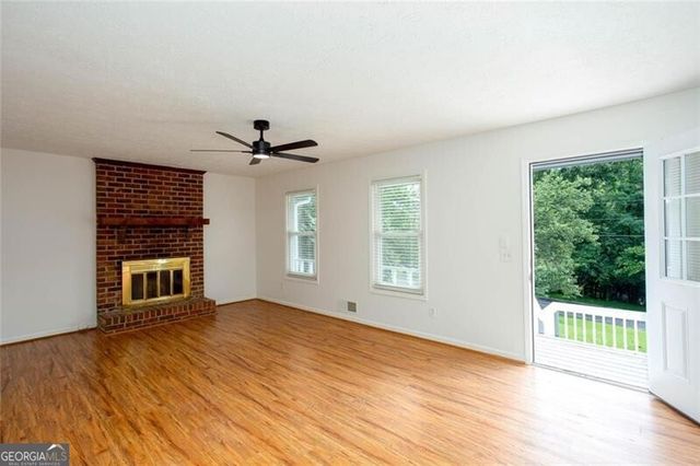 1093 Caprice Drive, Powder Springs, GA 30127