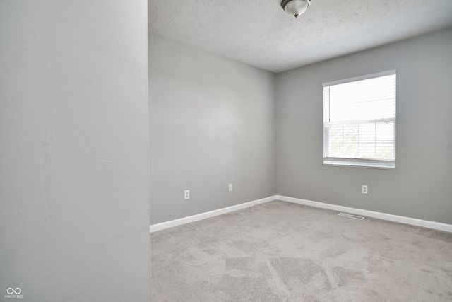 10856 Trailwood Drive, Fishers, IN 46038