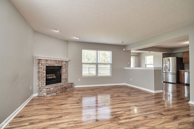 10856 Trailwood Drive, Fishers, IN 46038