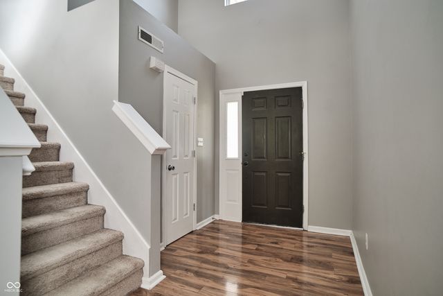 10856 Trailwood Drive, Fishers, IN 46038