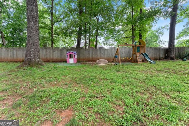 4002 Sundown Drive, Gainesville, GA 30506