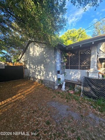 641 LONG BRANCH Boulevard, Jacksonville, FL 32206