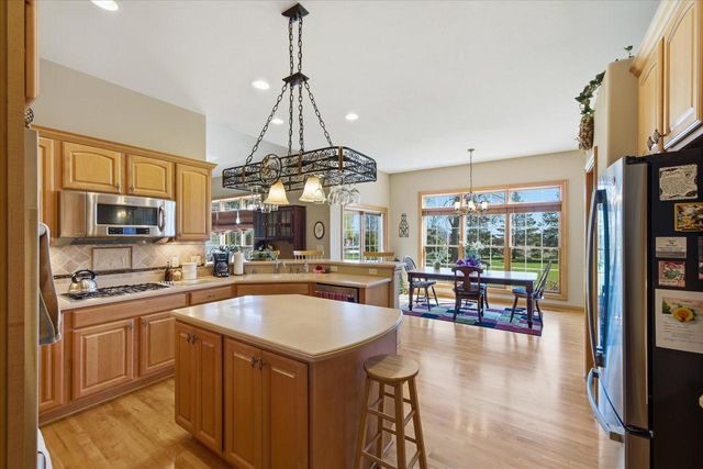 3313 47th AVENUE, Kenosha, WI 53144