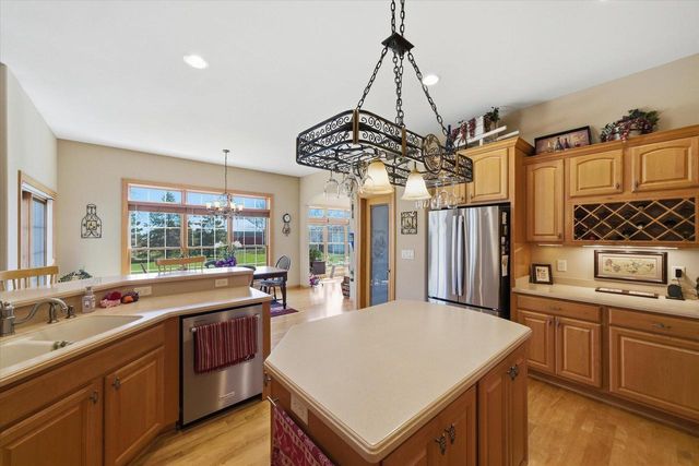 3313 47th AVENUE, Kenosha, WI 53144