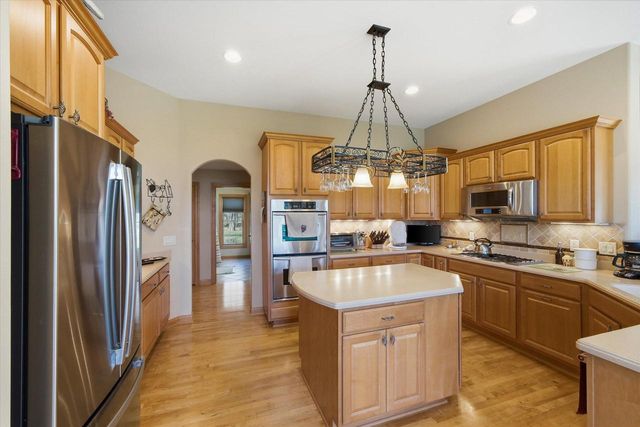 3313 47th AVENUE, Kenosha, WI 53144