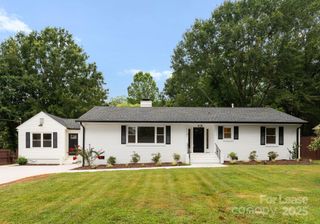 1121 S Edgemont Avenue, Gastonia, NC 28054