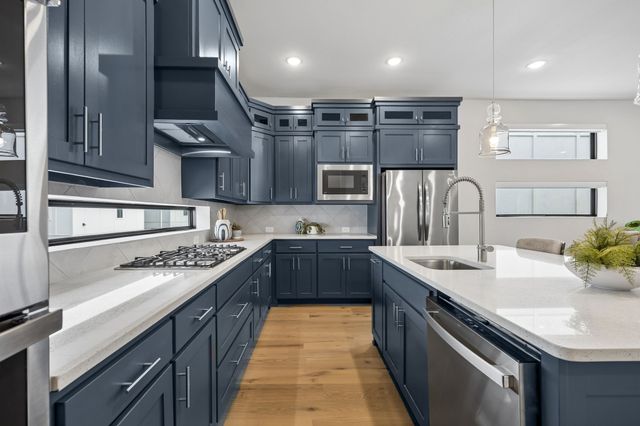 518 Winners Circle, Rowlett, TX 75088