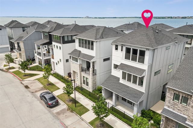 518 Winners Circle, Rowlett, TX 75088