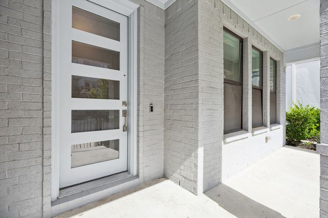 518 Winners Circle, Rowlett, TX 75088