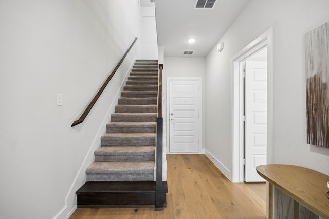 518 Winners Circle, Rowlett, TX 75088