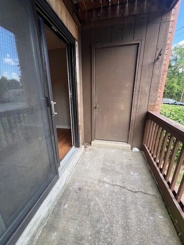 143 Brooke Castle Dr, Hermitage, TN 37076