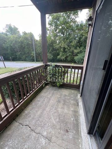 143 Brooke Castle Dr, Hermitage, TN 37076