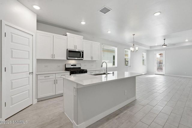7524 Sierra Este Place, Las Cruces, NM 88012