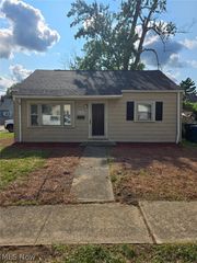 4542 W 172 Street, Cleveland, OH 44135