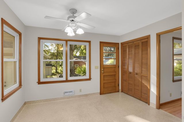 7214 Clinton Avenue, Richfield, MN 55423