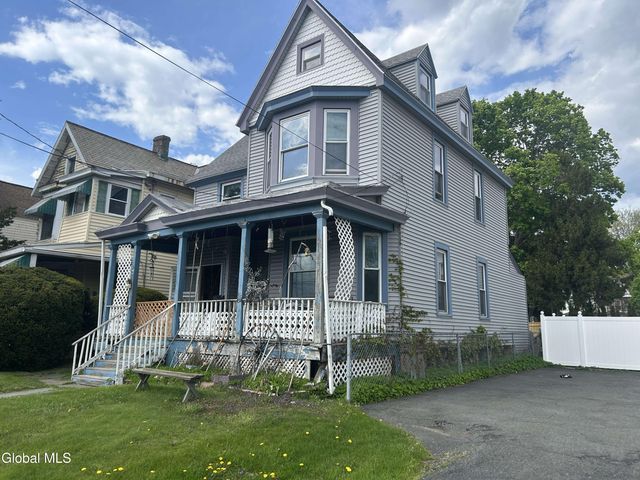 1061 Madison Avenue, Albany, NY 12208