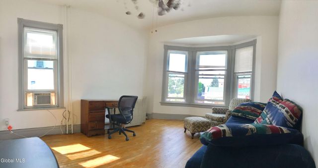 1061 Madison Avenue, Albany, NY 12208