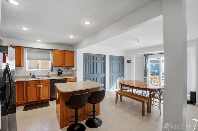 5546 Wetherly Drive, South Lebanon, OH 45065