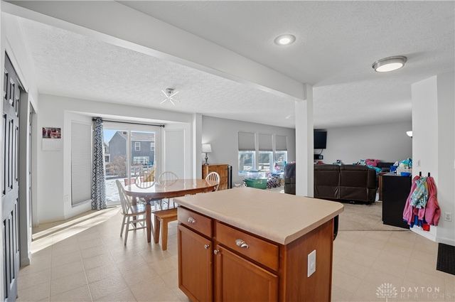 5546 Wetherly Drive, South Lebanon, OH 45065