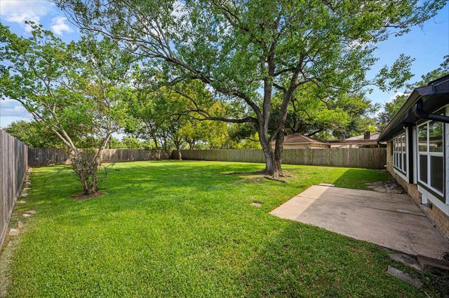 2915 Cherry Springs Drive, Missouri City, TX 77459