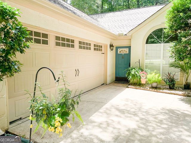 151 Greenbriar Trail, Lagrange, GA 30241