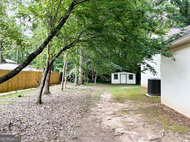 151 Greenbriar Trail, Lagrange, GA 30241