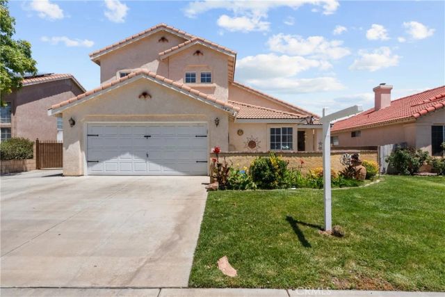1523 E Avenue J6, Lancaster, CA 93535