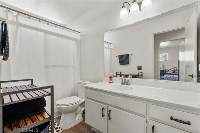 1523 E Avenue J6, Lancaster, CA 93535