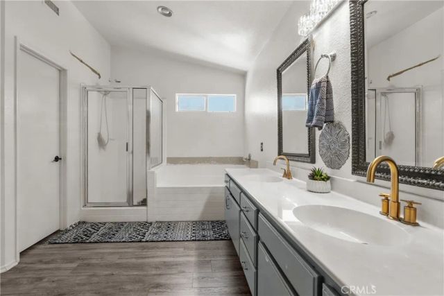 1523 E Avenue J6, Lancaster, CA 93535