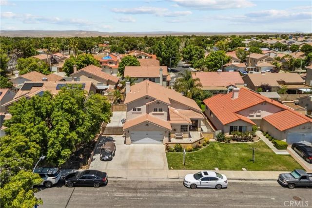 1523 E Avenue J6, Lancaster, CA 93535
