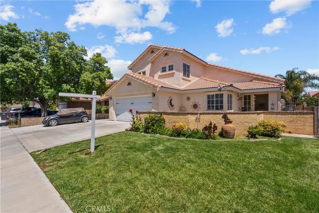 1523 E Avenue J6, Lancaster, CA 93535