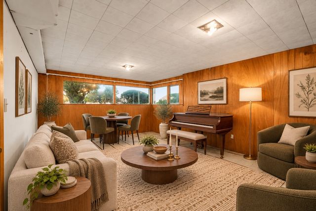 7039 S Lakeridge Drive, Seattle, WA 98178