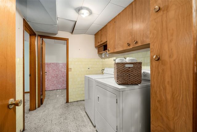 7039 S Lakeridge Drive, Seattle, WA 98178