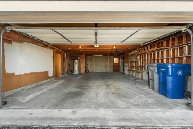 7039 S Lakeridge Drive, Seattle, WA 98178