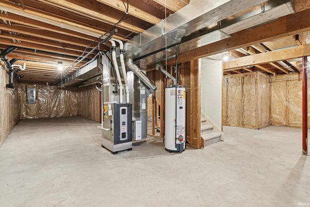 53420 Old Farm Road, Elkhart, IN 46514