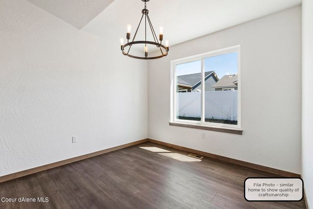 9006 W CULTIVATOR AVE, Rathdrum, ID 83858