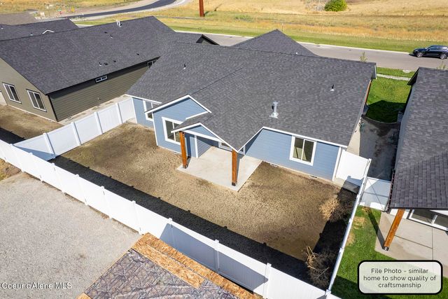9006 W CULTIVATOR AVE, Rathdrum, ID 83858