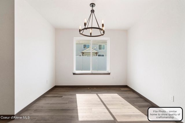9006 W CULTIVATOR AVE, Rathdrum, ID 83858